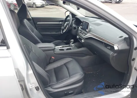 2019 Nissan Altima 2.5 Sl z USA, uszkodzony, nr VIN 1N4BL4EW8KC156024